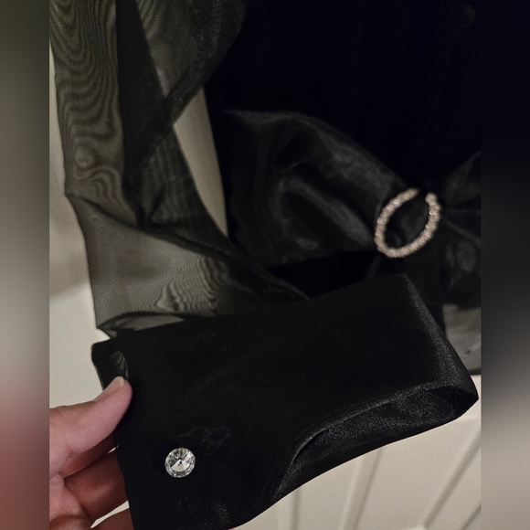 MSK Black Sheer Sleeve Holiday Velour Blouse Size Medium New With Tags - Picture 2 of 10